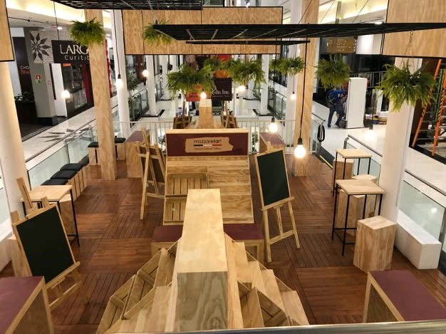 Montagem de quiosque para shopping em Curitiba